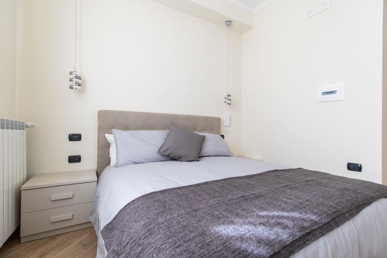 Napoli D'Amare B&B ภายนอก รูปภาพ