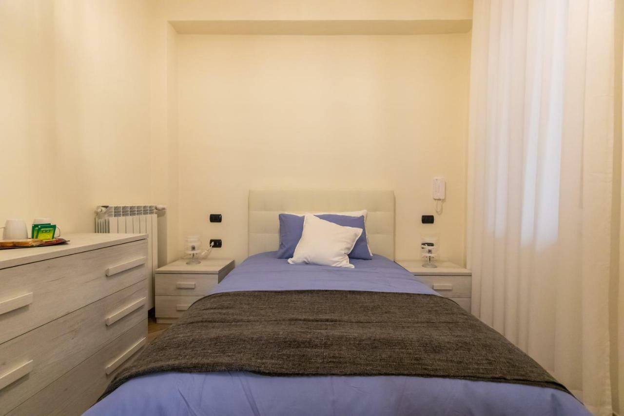 Napoli D'Amare B&B ภายนอก รูปภาพ